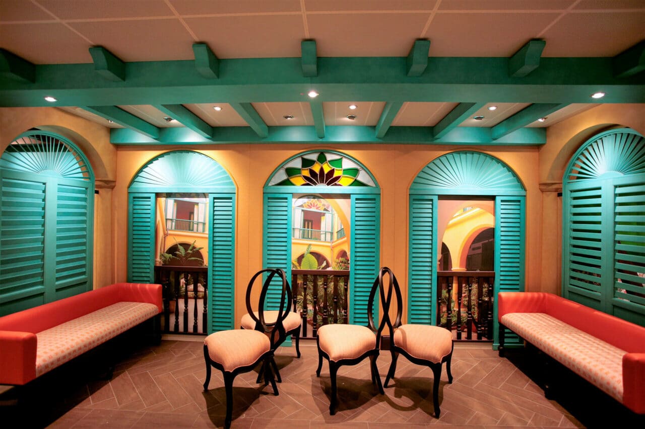 Hull 6242 Carnival Vista