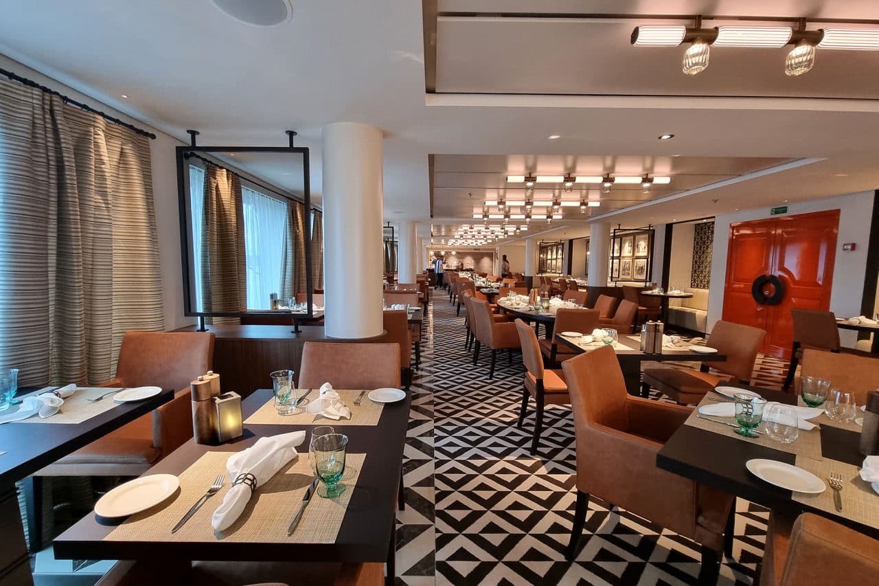 Hull 907 Viking Polaris