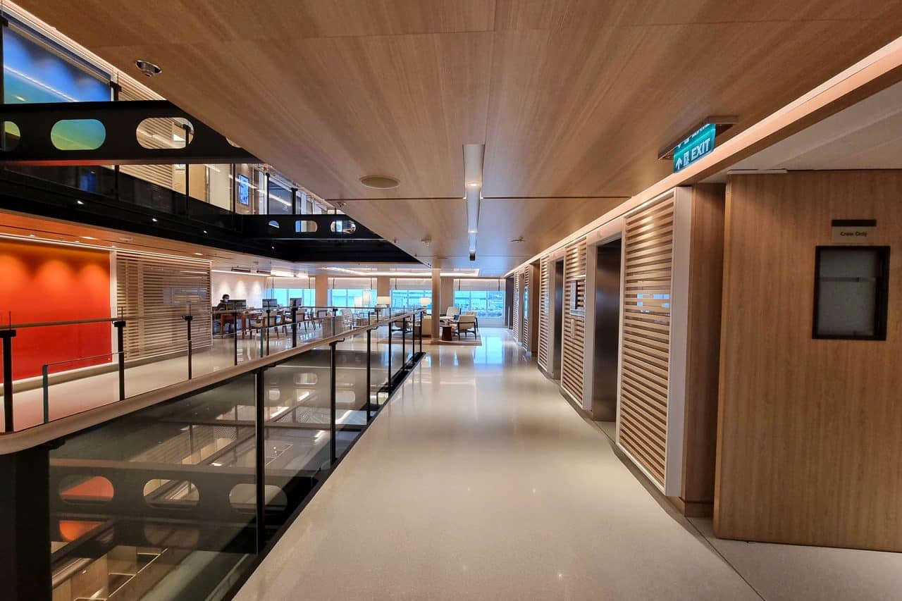 Hull 907 Viking Polaris