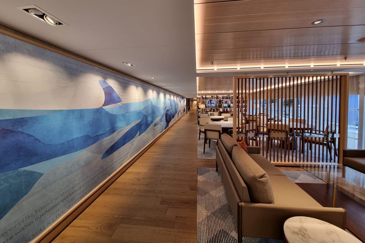 Hull 907 Viking Polaris